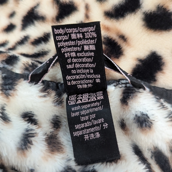 Victoria's Secret Leopard Robe - Picture 7 of 8